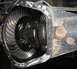 rebuilding a differential with exposed gears