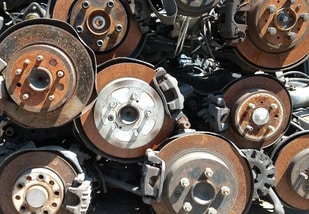 used differentials at a junkyard